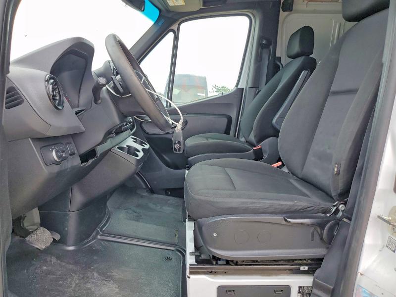 2021 Mercedes-benz Sprinter 2500 VIN W1W40CHYXMT051639 COPART salvage auction — MINOR DENT/SCRATCHES, TX - CERTIFICATE OF TITLE, sold $5,900 on 2026-07-30 (photo 7)