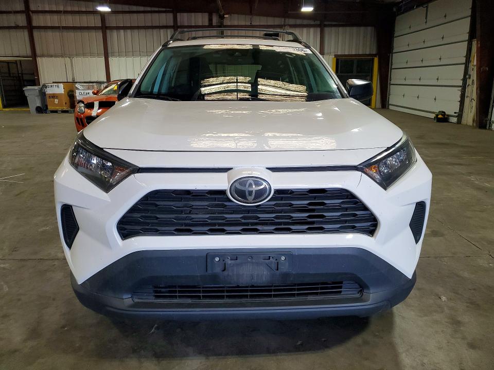 2019 Toyota Rav 4 VIN 2T3F1RFV7KW003054 COPART salvage auction — REAR END, Co - Salvage Title, sold $10,800 on 2026-07-09 (photo 5)