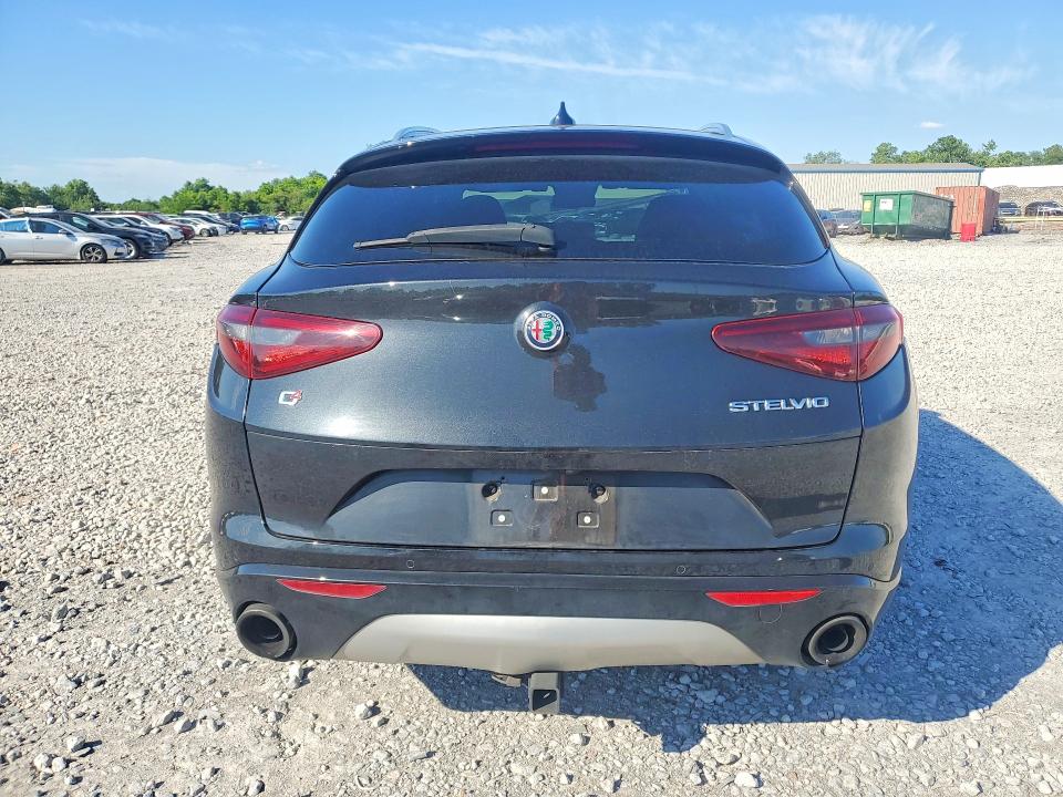 2021 Alfa romeo VIN ZASPAKBN9M7D13133 COPART salvage auction — FRONT END, Al - Cert Of Title-Salvage Title, sold $8,700 on 2026-08-04 (photo 6)