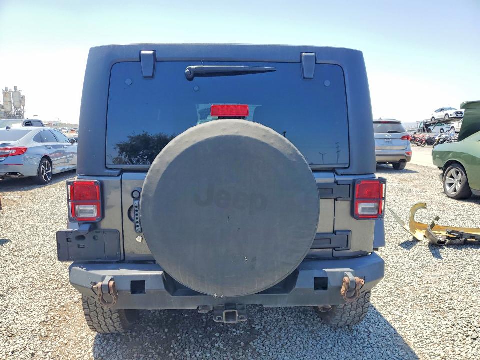 2018 Jeep Wrangler unlimited VIN 1C4BJWDG5JL851534 COPART salvage auction — MINOR DENT/SCRATCHES, Hi - Dis/Dlr/Exp Only Clean Title, sold $14,900 on 2026-07-10 (photo 6)