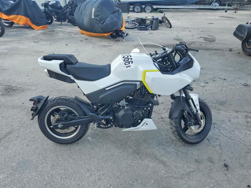 2024 Cf moto Papio VIN LCEPBJL55R6000222 COPART salvage auction — FRONT END, FL - CERT OF TITLE SLVG REBUILDABLE, sold $825 on 2026-07-14 (photo 1)