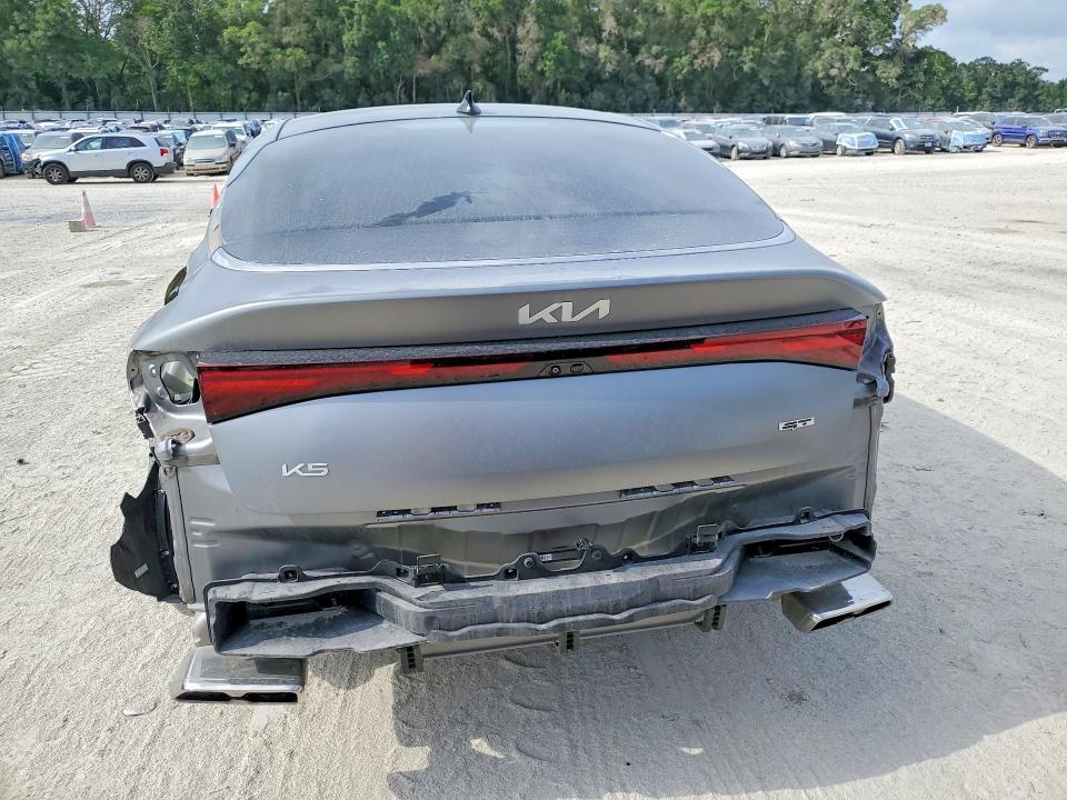 2025 Kia K5 VIN KNAG44J89S5336845 COPART salvage auction — REAR END, Id - Salvage Certificate Of Title, sold $13,100 on 2026-07-28 (photo 6)