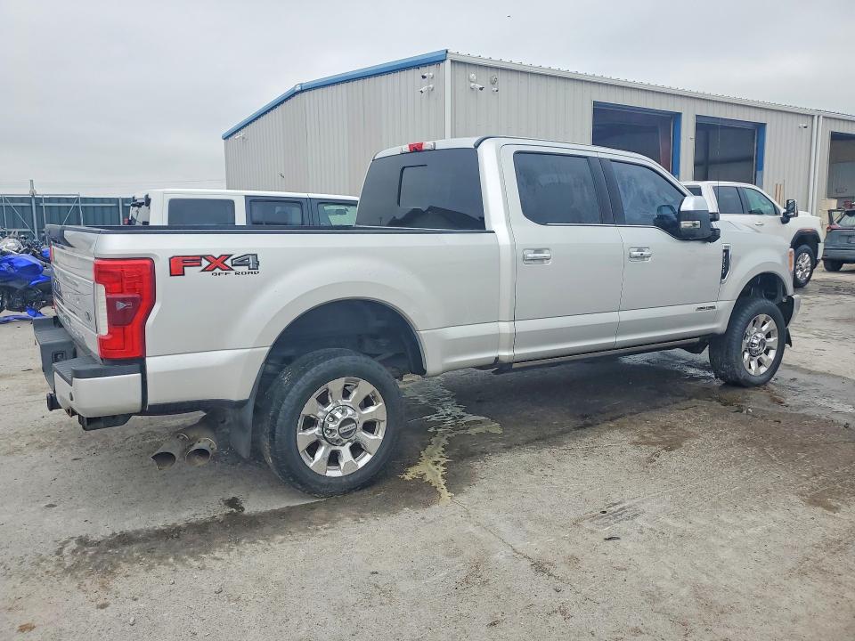 2017 Ford F-350 super duty VIN 1FT8W3BT6HED03180 COPART salvage auction — FRONT END, Mo - Salvage Certificate Of Title, sold $16,200 on 2026-07-29 (photo 3)