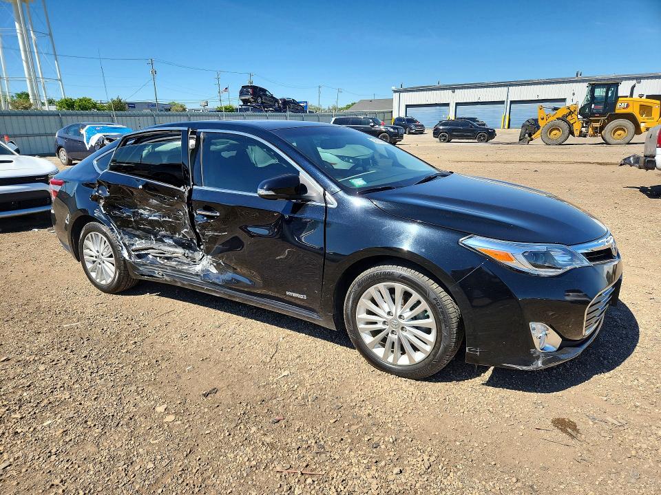 2015 Toyota VIN 4T1BD1EB9FU040295 COPART salvage auction — SIDE, Il - Salvage Certificate, sold $4,300 on 2026-07-03 (photo 4)