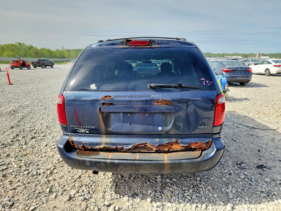 2007 Dodge Caravan VIN 2D4GP44L57R154146 COPART salvage auction — FRONT END, MI - CERTIFICATE OF TITLE, sold $200 on 2026-07-02 (photo 6)