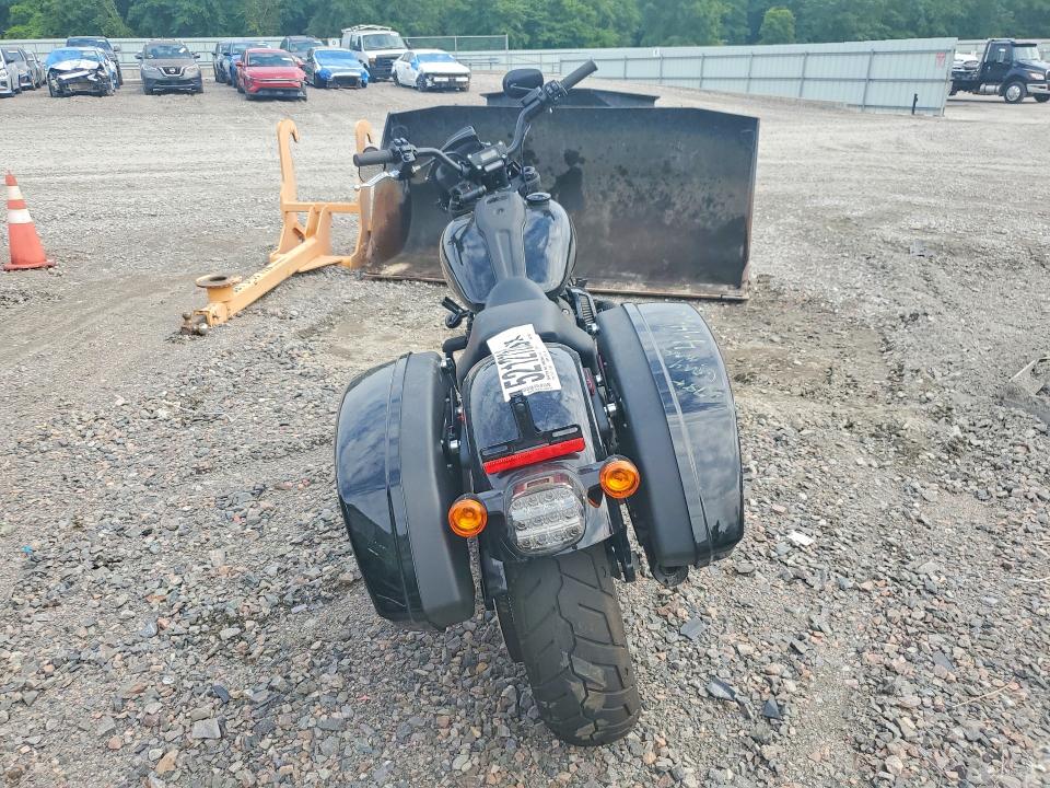 2023 Harley-davidson Fxlrst VIN 1HD1YXZ12PB045732 COPART salvage auction — FRONT END, SC - CERT OF TITLE-SALVAGE, sold $3,400 on 2026-07-07 (photo 4)