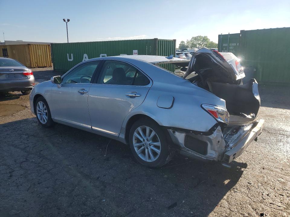 2011 Lexus ES VIN JTHBK1EG4B2465501 COPART salvage auction — REAR END, In - Cert Of Title-Salvage Title, sold $725 on 2026-07-24 (photo 2)