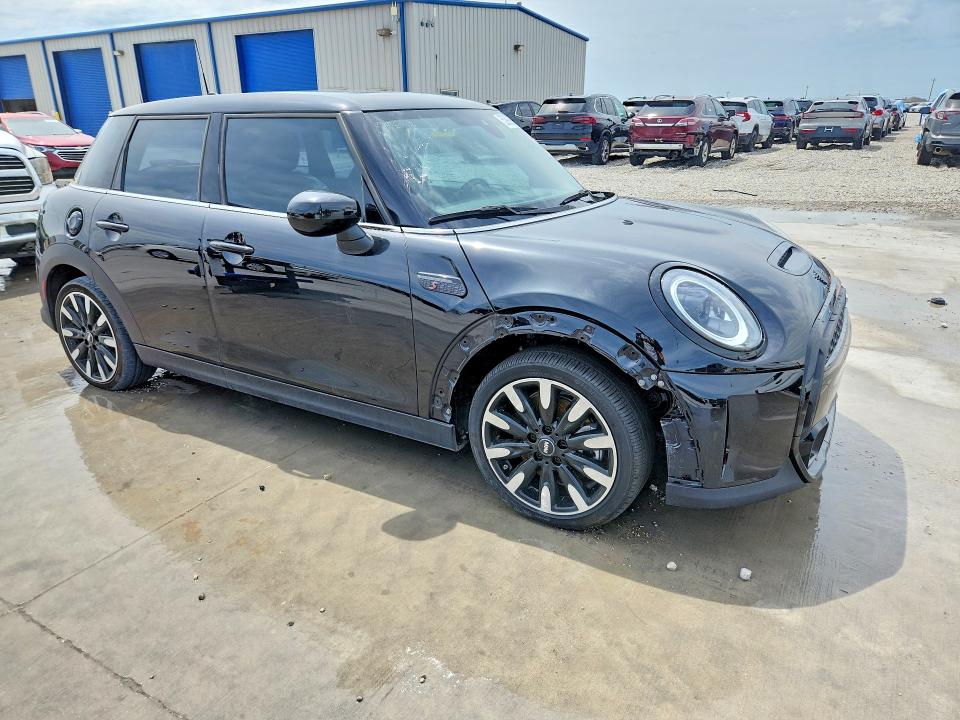 2024 Mini Cooper VIN WMW53DK06R2W06189 COPART salvage auction — FRONT END, Tx - Salvage Vehicle Title, sold $3,600 on 2026-07-21 (photo 4)