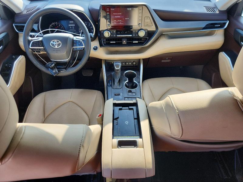 2021 Toyota Highlander VIN 5TDGZRAH4MS043286 COPART salvage auction — FRONT END, Tx - Salvage Vehicle Title, sold $10,100 on 2026-07-10 (photo 8)