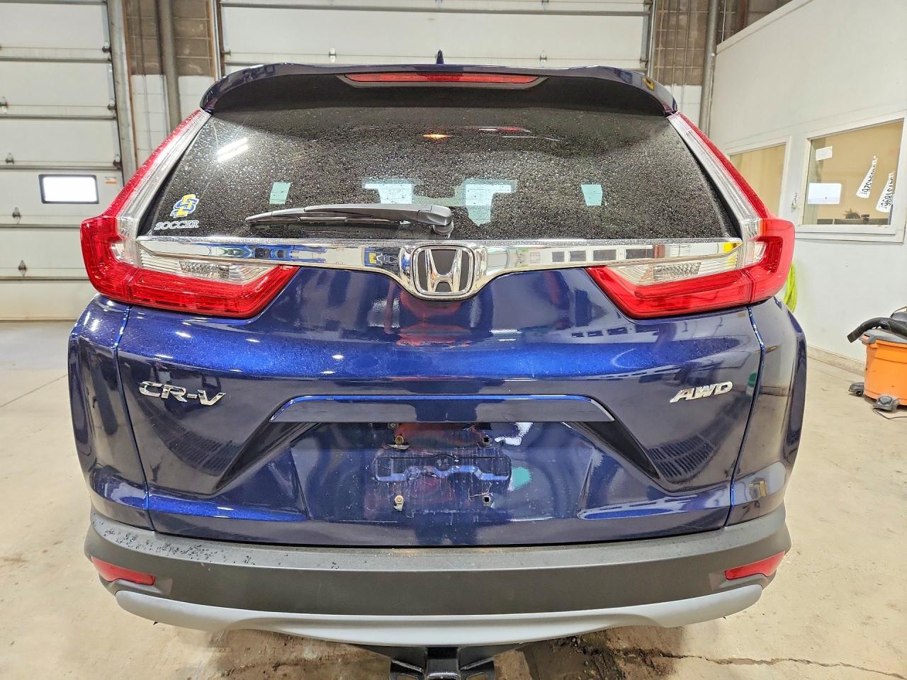 2018 Honda CR-V VIN 7FARW2H89JE062645 COPART salvage auction — Front End, MN - CERT OF TITLE-SALVAGE, sold $5,400 on 2026-07-02 (photo 6)