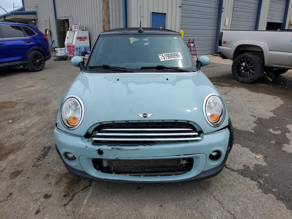 2012 Mini Cooper VIN WMWZN3C56CT135176 COPART salvage auction — WATER/FLOOD, Tn - Salvage Cert-Water Damage, sold $300 on 2026-07-09 (photo 5)