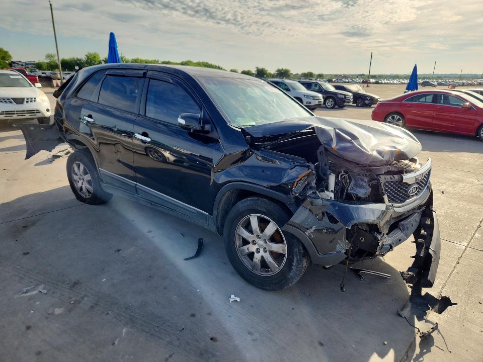 2013 Kia VIN 5XYKT4A13DG393619 COPART salvage auction — REAR END, Id - Salvage Certificate Of Title, sold $475 on 2026-07-16 (photo 4)