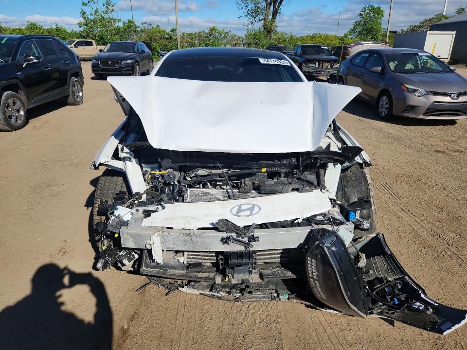 2024 Hyundai VIN KMHM54AC1RA059774 COPART salvage auction — FRONT END, Qc - Gravement Accidente, sold $8,000 on 2026-07-07 (photo 5)