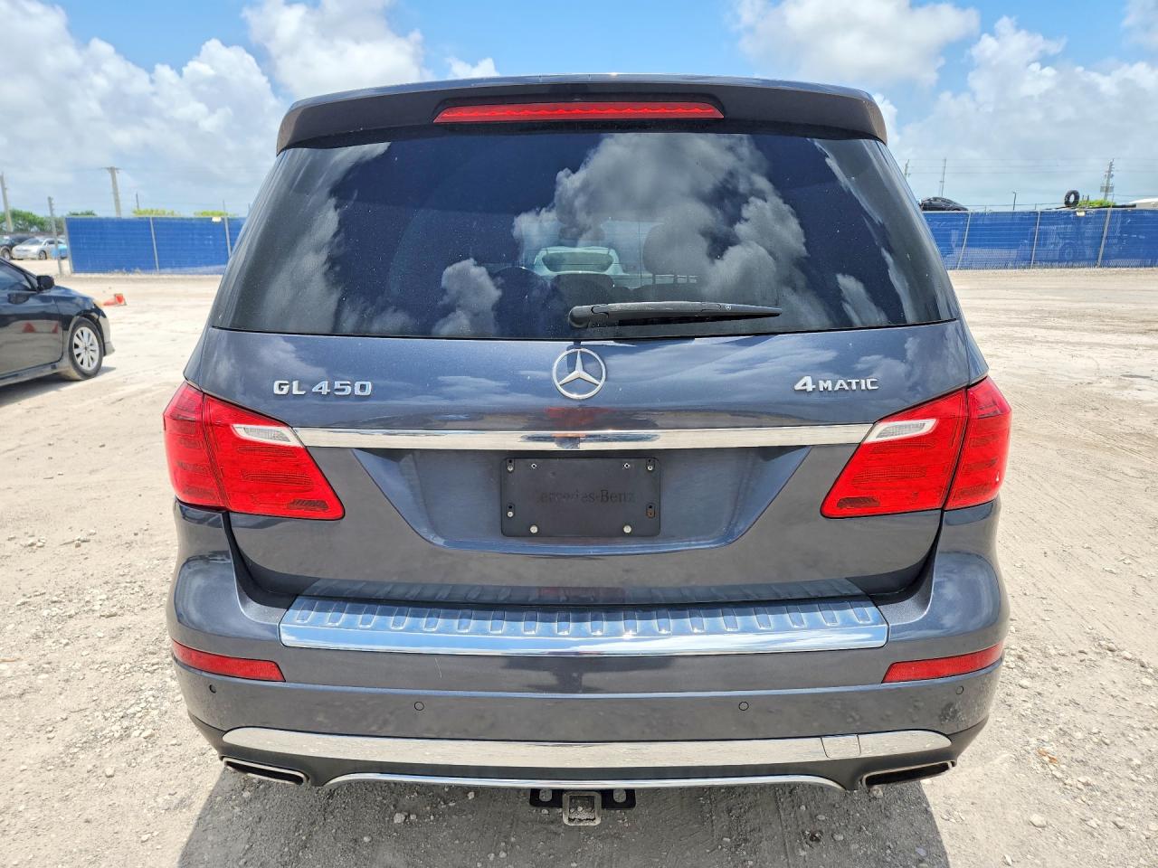 2016 Mercedes-Benz GL-Class VIN 4JGDF6EE5GA671025 COPART salvage auction — Minor Dent/Scratches, FL - CERTIFICATE OF TITLE (P), sold $4,950 on 2026-07-01 (photo 6)
