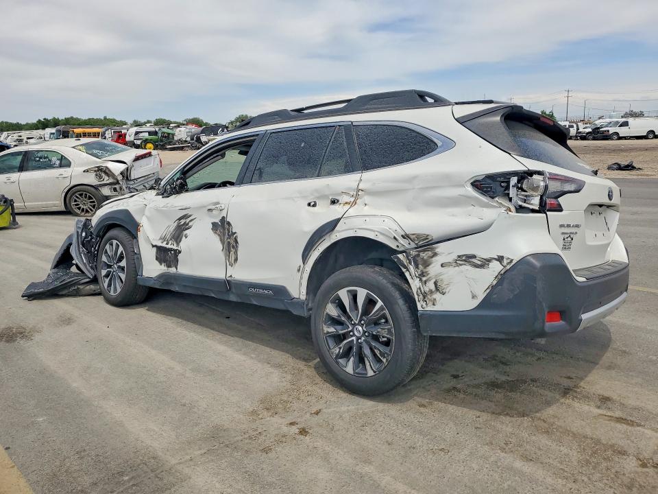 2025 Subaru Outback VIN 4S4BTANC0S3114635 COPART salvage auction — ROLLOVER, Id - Salvage Certificate Of Title (P), sold $10,200 on 2026-07-30 (photo 2)
