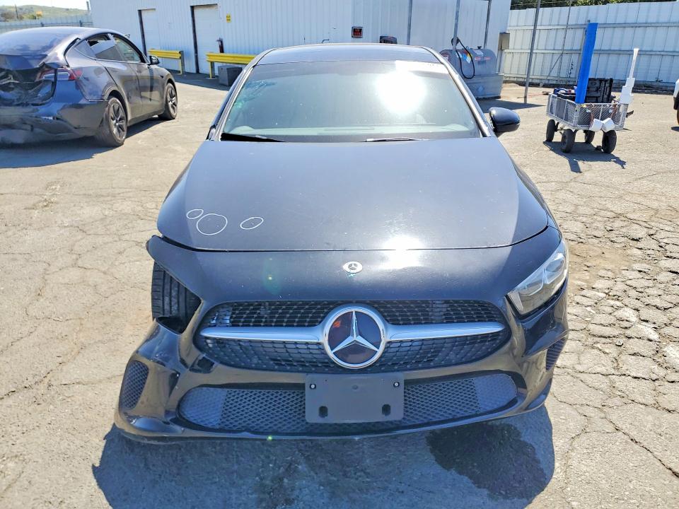 2021 Mercedes-benz A-klasse VIN W1K3G4EB7MJ257026 COPART salvage auction — FRONT END, Ca - Salvage Certificate, sold $6,700 on 2026-07-06 (photo 5)