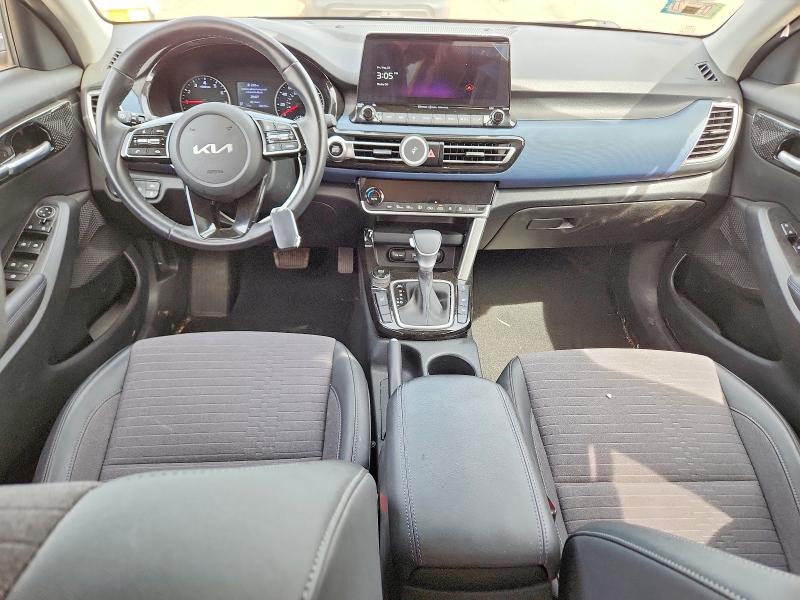 2023 Kia Seltos VIN KNDEUCAAXP7454082 COPART salvage auction — SIDE, Il - Salvage Certificate, sold $6,100 on 2026-07-28 (photo 8)