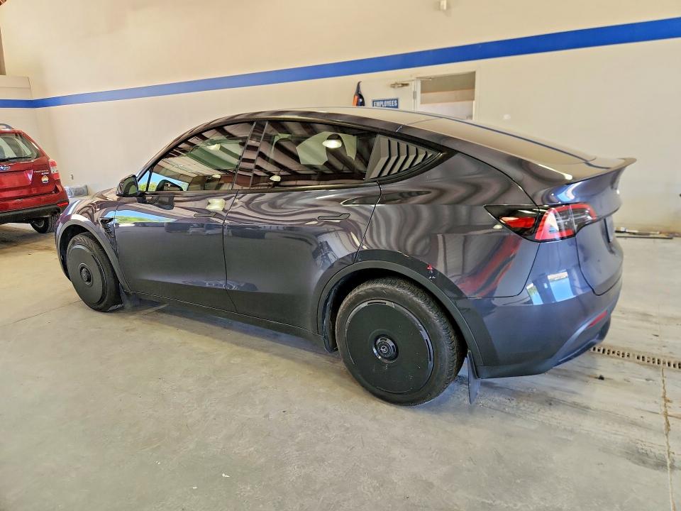 2024 Tesla Model y VIN 7SAYGDEE7RA281903 COPART salvage auction — SIDE, Va - Cert Of Title - Salvage, sold $425 on 2026-07-31 (photo 2)