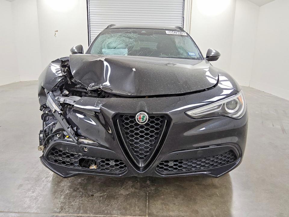 2019 Alfa romeo Stelvio VIN ZASPAKAN6K7C34212 COPART salvage auction — FRONT END, TX - CERTIFICATE OF TITLE, sold $1,800 on 2026-07-09 (photo 5)