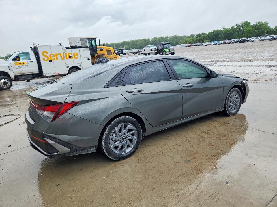 2024 Hyundai Elantra VIN KMHLM4DG5RU689941 COPART salvage auction — FRONT END, Il - Salvage Certificate, sold $5,100 on 2026-07-08 (photo 3)