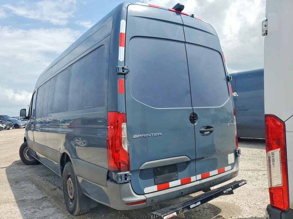 2019 Mercedes-benz Sprinter VIN WD4PF1CD7KP148843 COPART salvage auction — SIDE, Tx - Certificate Of Title, sold $11,500 on 2026-07-13 (photo 6)