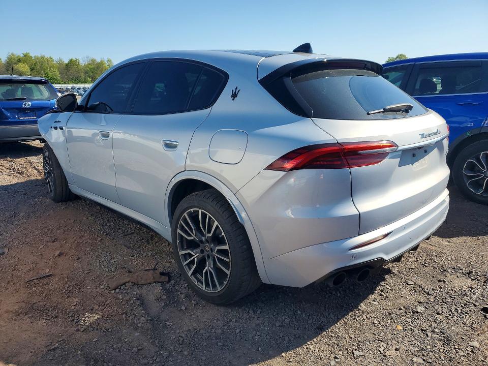 2023 Maserati Grecale VIN ZN682AVM7P7422443 COPART salvage auction — FRONT END, Nj - Cert Of Title-Salvage, sold $13,300 on 2026-07-21 (photo 2)