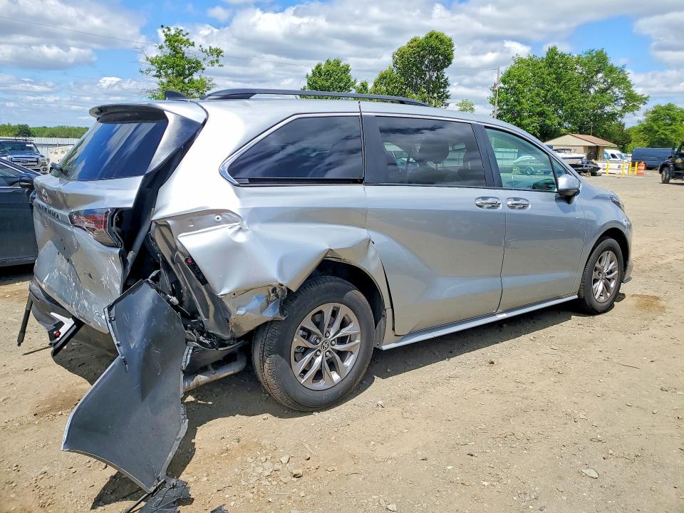 2025 Toyota VIN 5TDJRKEC4SS261320 COPART salvage auction — REAR END, Nj - Cert Of Title-Salvage, sold $500 on 2026-07-29 (photo 3)