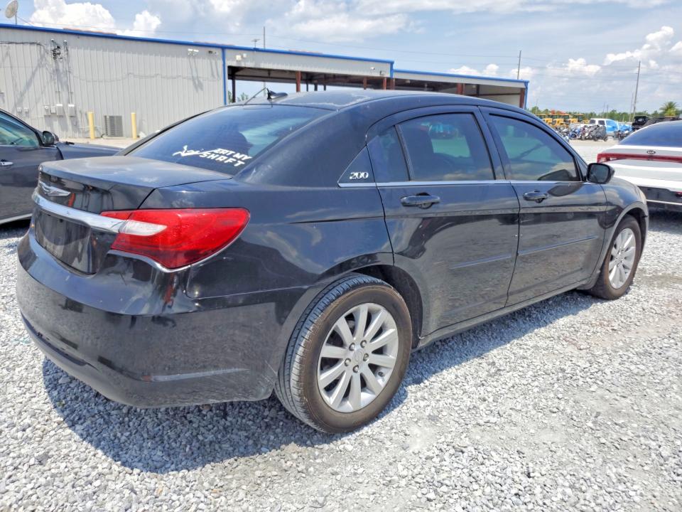 2013 Chrysler 200 VIN 1C3CCBBB8DN713823 COPART salvage auction — SIDE, Fl - Cert Of Ttl-Rebuilt&Slvg Rbld, sold $200 on 2026-07-10 (photo 3)