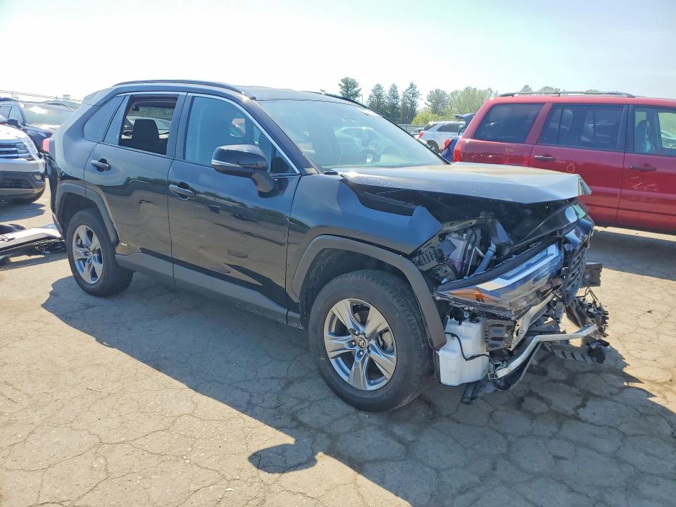 2025 Toyota VIN 4T3RWRFV2SU176690 COPART salvage auction — FRONT END, Pa - Certificate Of Salvage, sold $12,000 on 2026-07-02 (photo 4)