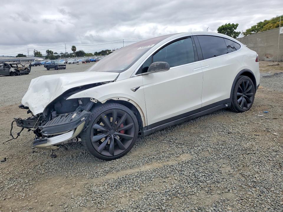 2018 Tesla Model x VIN 5YJXCBE48JF081233 COPART salvage auction — FRONT END, Ca - Salvage Certificate, sold $4,500 on 2026-07-10 (photo 1)