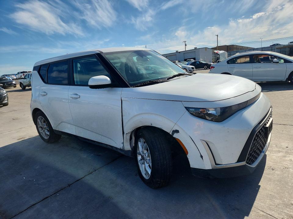 2023 Kia VIN KNDJ23AUXP7888873 COPART salvage auction — UNDERCARRIAGE, Tx - Salvage Vehicle Title, sold $1,850 on 2026-07-27 (photo 4)