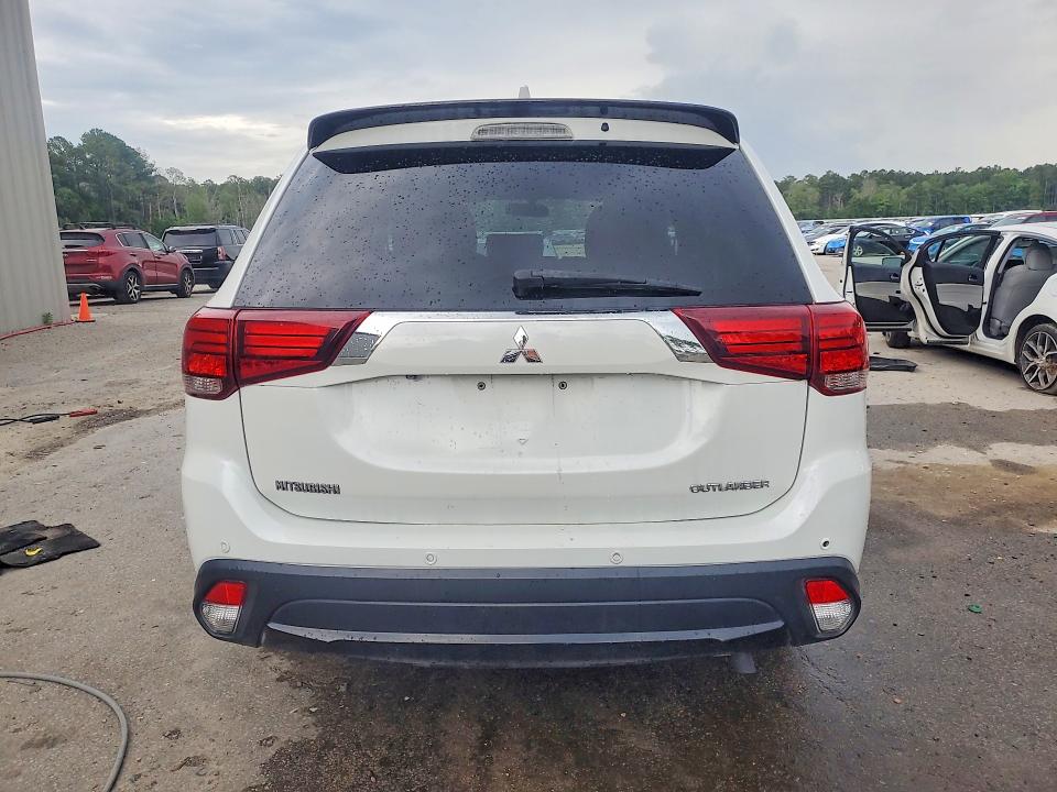 2018 Mitsubishi VIN JA4AD3A39JZ019401 COPART salvage auction — FRONT END, Sc - Cert Of Title-Salvage, sold $2,750 on 2026-07-13 (photo 6)