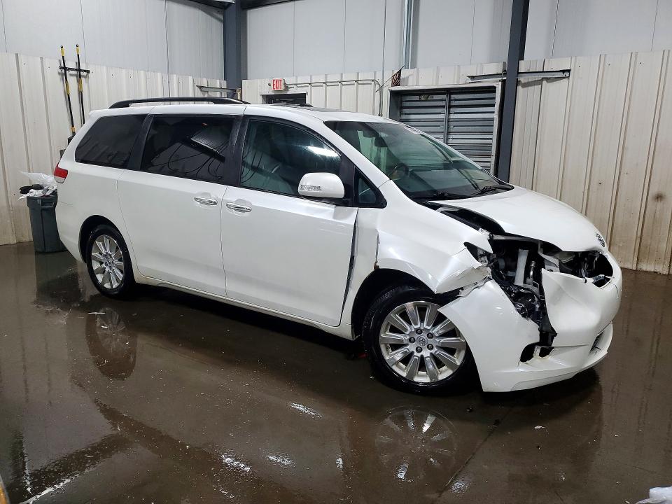 2013 Toyota Sienna VIN 5TDDK3DC6DS066847 COPART salvage auction — FRONT END, Mn - Cert Of Title-Salvage, sold $4,700 on 2026-07-02 (photo 4)