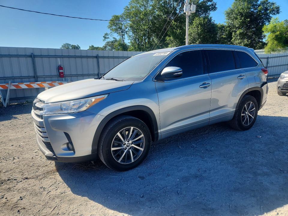 2018 Toyota Highlander VIN 5TDKZRFH3JS544510 COPART salvage auction — REAR END, Nc - Salvage Certificate Of Title, sold $2,600 on 2026-07-22 (photo 1)