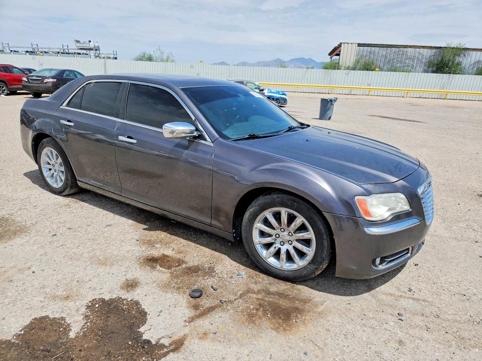 2014 Chrysler 300 VIN 2C3CCAET3EH105040 COPART salvage auction — WATER/FLOOD, Az - Cert Of Title - Salvage, sold $1,200 on 2026-07-10 (photo 4)
