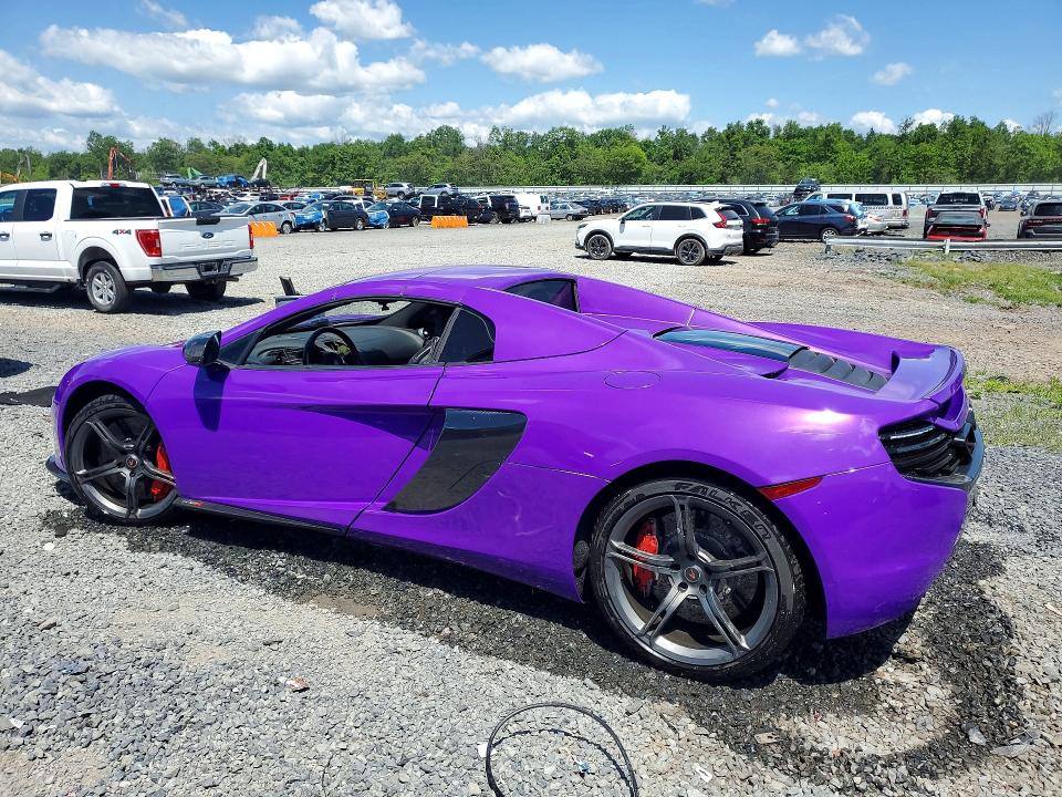 2016 Mclaren VIN SBM11FAA8GW005912 COPART salvage auction — VANDALISM, Nj - Cert Of Title-Salvage, sold $18,400 on 2026-07-24 (photo 2)