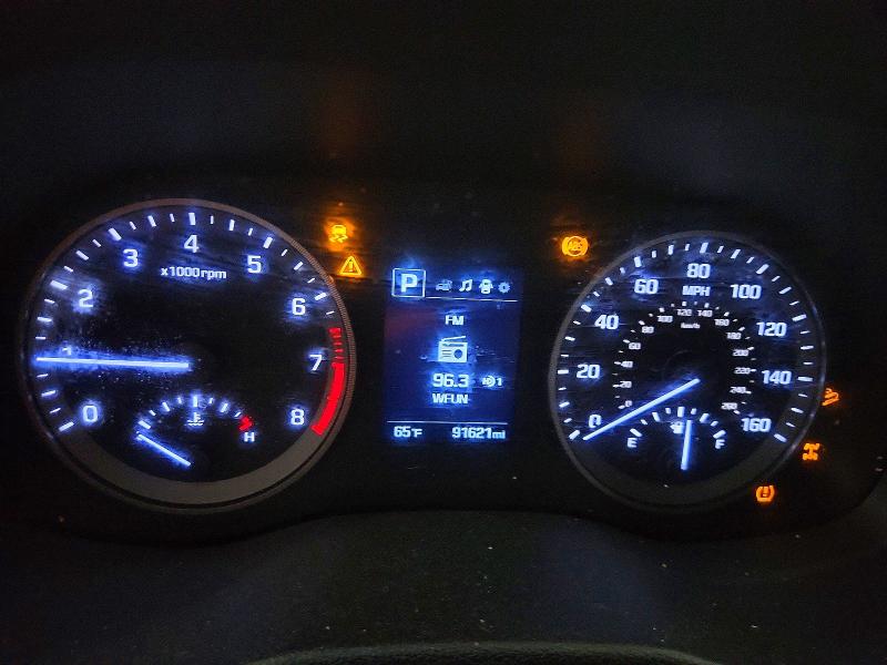 2018 Hyundai Tucson VIN KM8J3CA49JU615098 COPART salvage auction — FRONT END, IL - SALVAGE CERTIFICATE, sold $2,550 on 2026-07-06 (photo 9)