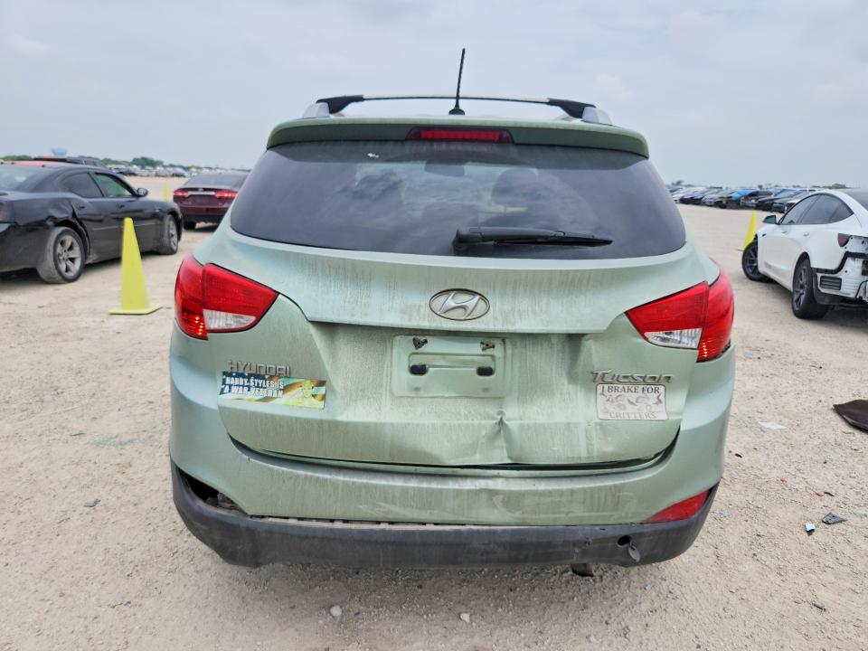2012 Hyundai Tucson VIN KM8JU3AC2CU458747 COPART salvage auction — REAR END, Tx - Salvage Vehicle Title, sold $1,300 on 2026-07-16 (photo 6)