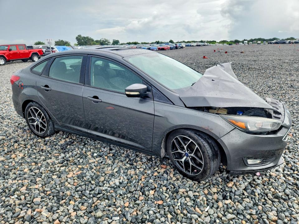 2018 Ford Focus VIN 1FADP3H25JL243488 COPART salvage auction — FRONT END, Fl - Cert Of Title Slvg Rebuildable, sold $575 on 2026-08-01 (photo 4)