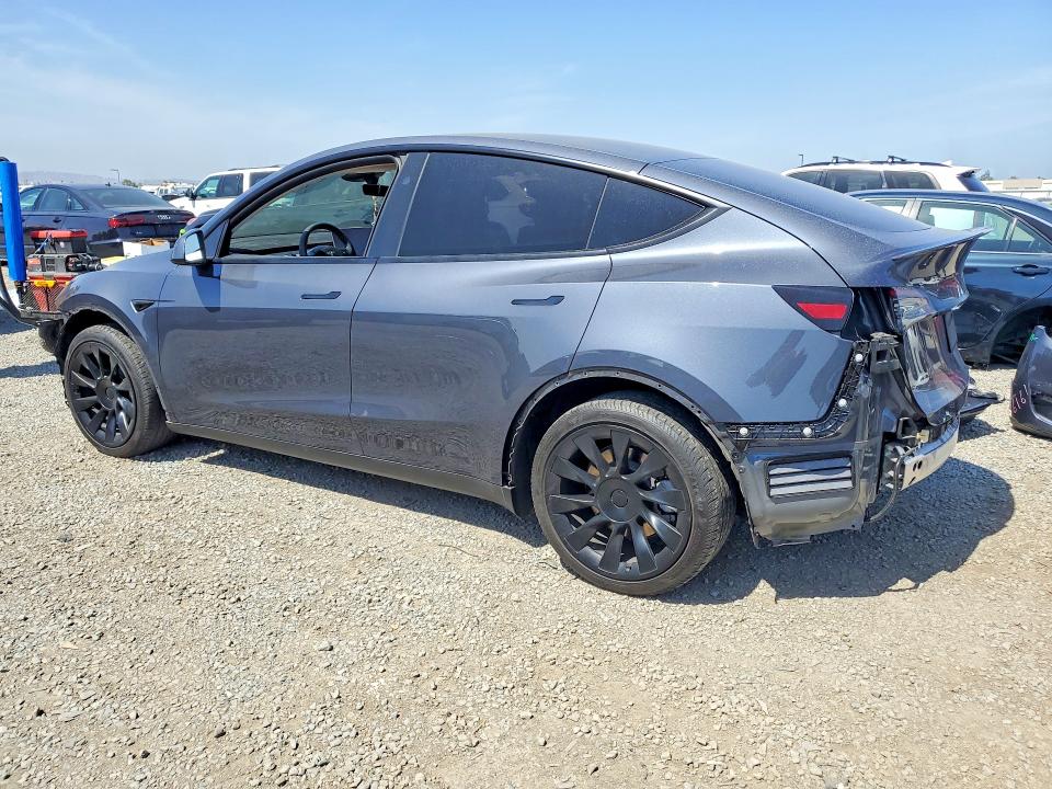 2023 Tesla Model y VIN 7SAYGDEE2PA196481 COPART salvage auction — SIDE, CA - SALVAGE CERTIFICATE, sold $5,900 on 2026-07-28 (photo 2)