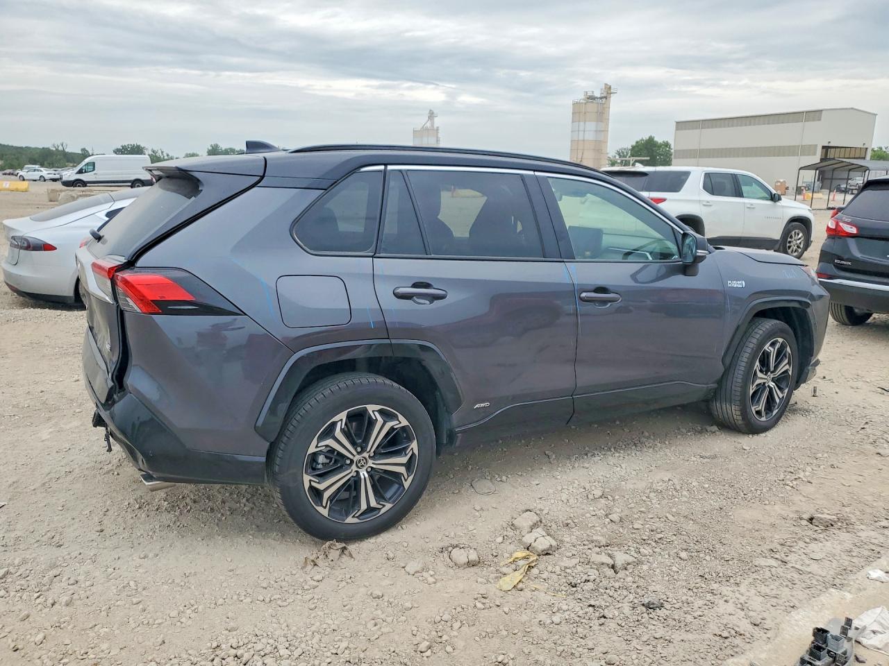 2023 Toyota RAV4 Prime VIN JTMEB3FVXPD124915 COPART salvage auction — Rear End, MO - SALVAGE CERTIFICATE OF TITLE, sold $24,300 on 2026-07-07 (photo 3)