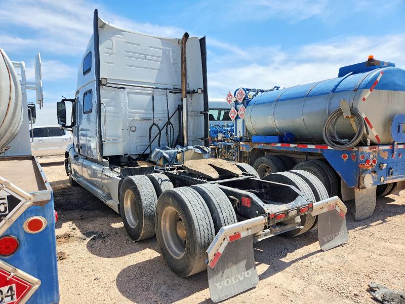 2020 Volvo VIN 4V4NC9EH0LN228043 COPART salvage auction — STRIPPED, Ca - Certificate Of Title, sold $19,300 on 2026-08-04 (photo 3)