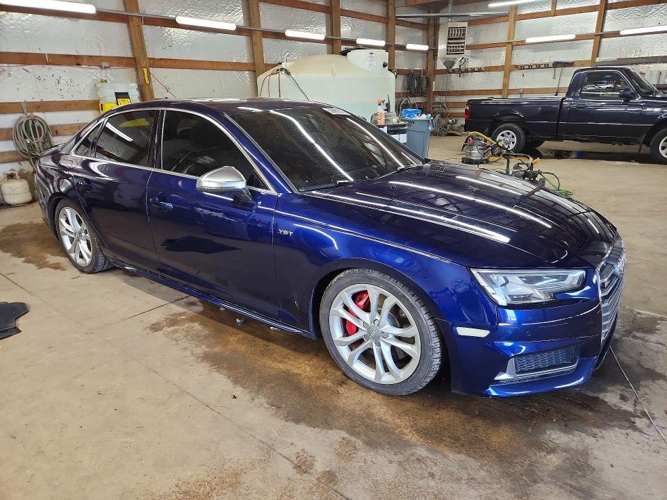 2018 Audi Rs4 VIN WAUB4AF42JA045494 COPART salvage auction — FRONT END, Il - Salvage Certificate, sold $9,000 on 2026-07-13 (photo 4)