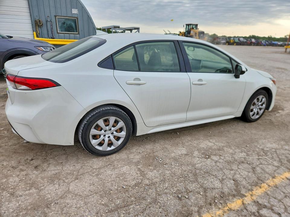 2020 Toyota VIN JTDEPRAE0LJ087946 COPART salvage auction — HAIL, Ks - Cert Of Title-Salvage, sold $6,900 on 2026-07-08 (photo 3)