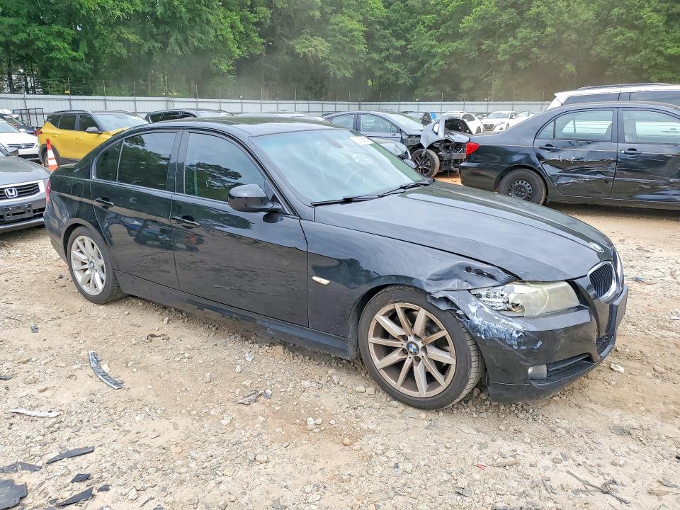 2010 BMW 3er VIN WBAPH7G55ANM52934 COPART salvage auction — FRONT END, Ga - Rebuilt With Theft History, sold $525 on 2026-07-17 (photo 4)
