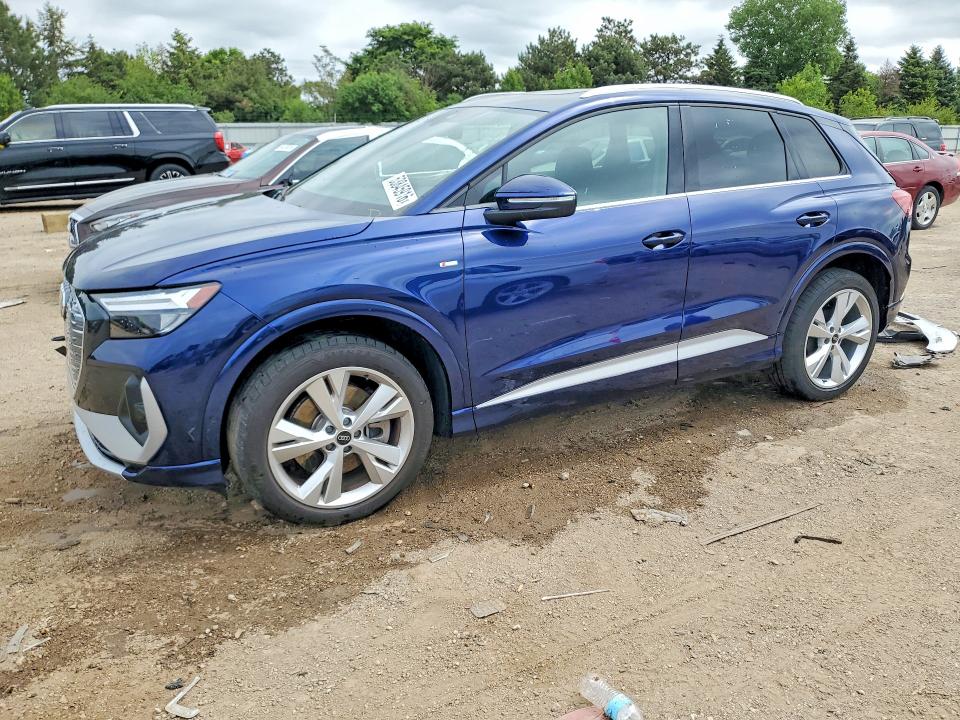 2023 Audi Q4 e-tron VIN WA1L2BFZ3PP035586 COPART salvage auction — REAR END, Il - Salvage Certificate, sold $12,500 on 2026-07-30 (photo 1)