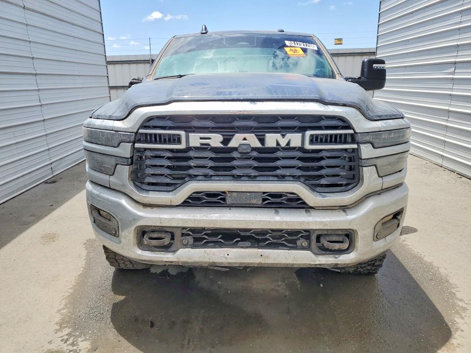 2026 Ram 2500 VIN 3C6UR5DJ4TG198810 COPART salvage auction — VANDALISM, Ca - Non-Repairable Vehicle Cert, sold $16,300 on 2026-07-28 (photo 5)
