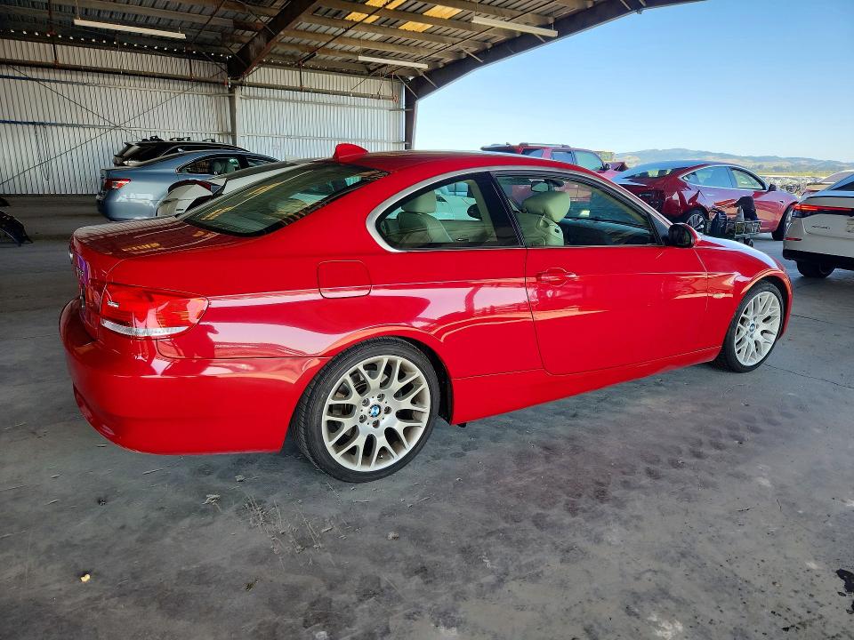 2007 BMW 3 series VIN WBAWV13597PK48206 COPART salvage auction — Burn Engine, CA - NON-REPAIRABLE VEHICLE CERT, sold $650 on 2026-07-20 (photo 3)