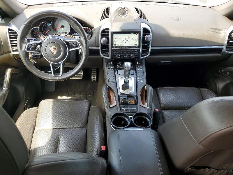 2015 Porsche Cayenne VIN WP1AB2A22FLA60118 COPART salvage auction — MINOR DENT/SCRATCHES, Fl - Dis/Dlr/Exp Only Clean Title, sold $4,450 on 2026-07-30 (photo 8)