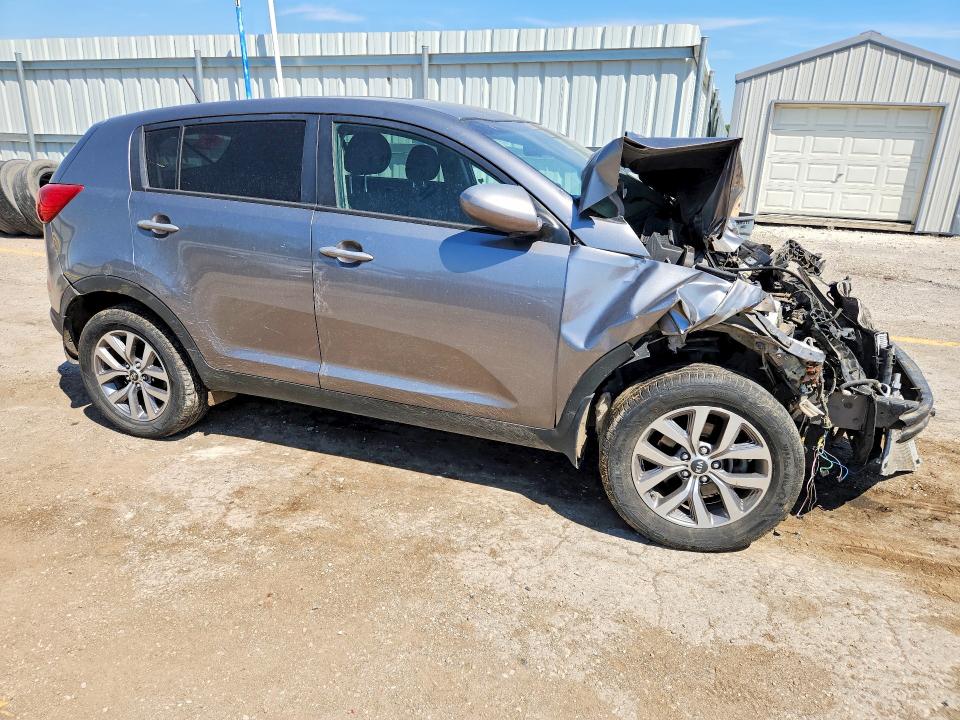 2015 Kia Sportage VIN KNDPB3AC5F7781438 COPART salvage auction — FRONT END, Id - Salvage Certificate Of Title, sold $225 on 2026-07-22 (photo 4)